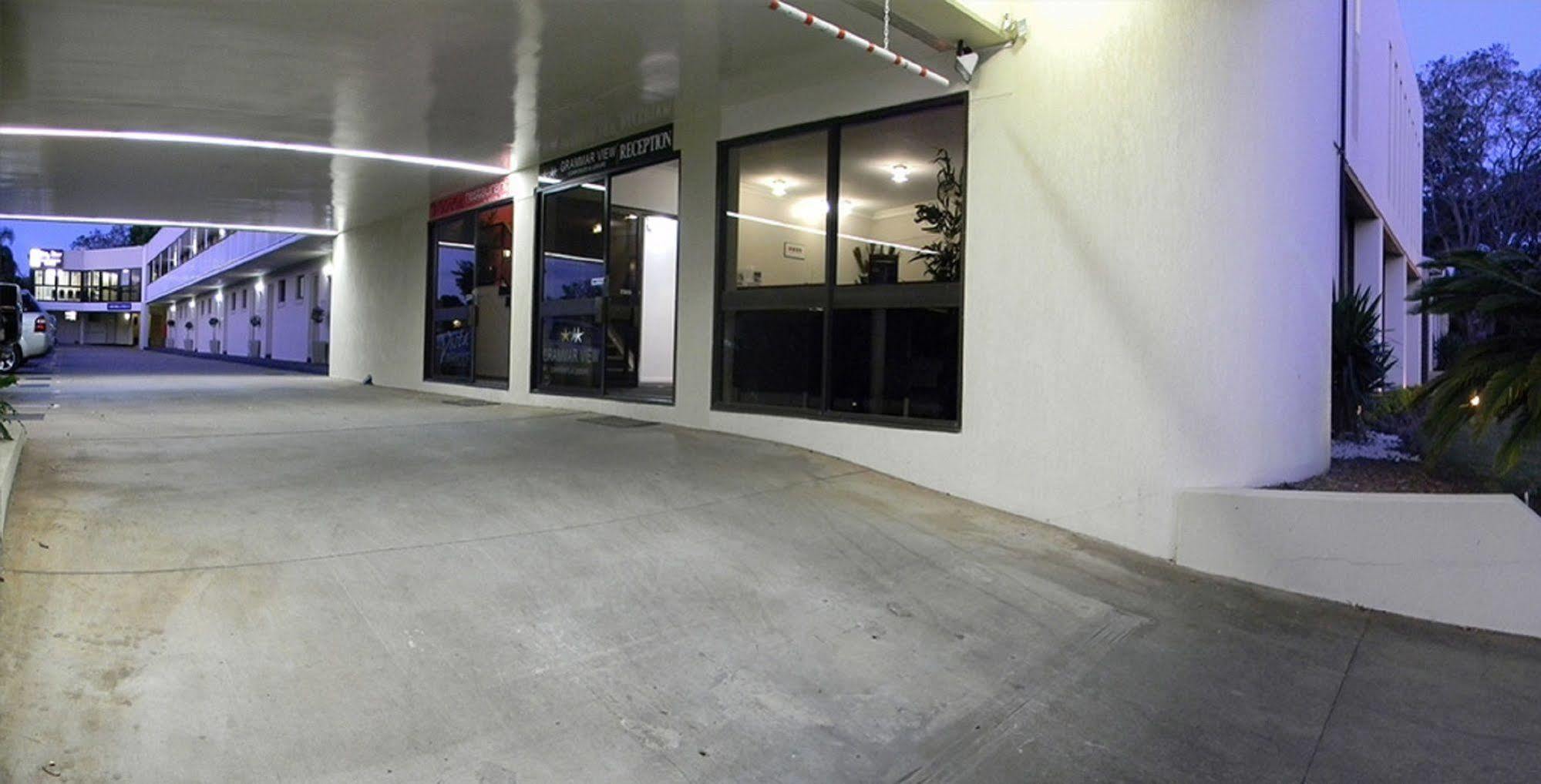 Comfort Inn Grammar View Toowoomba Exterior photo